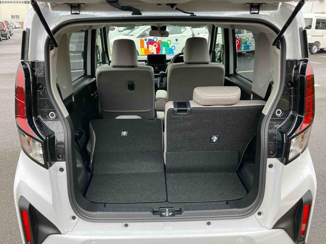 ムーヴＸＬＥＤヘッドライト／片側電動スライドドア／コーナーセンサー／アイドリングストップ／衝突回避支援システム／横滑り防止装置／オートライト／オートエアコン／電動格納ミラー／ブラインドスポットモニター（千葉県）の中古車