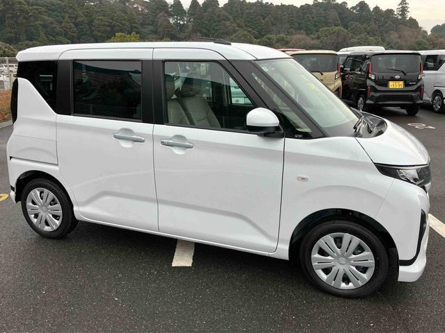 ムーヴＸＬＥＤヘッドライト／片側電動スライドドア／コーナーセンサー／アイドリングストップ／衝突回避支援システム／横滑り防止装置／オートライト／オートエアコン／電動格納ミラー／ブラインドスポットモニター（千葉県）の中古車