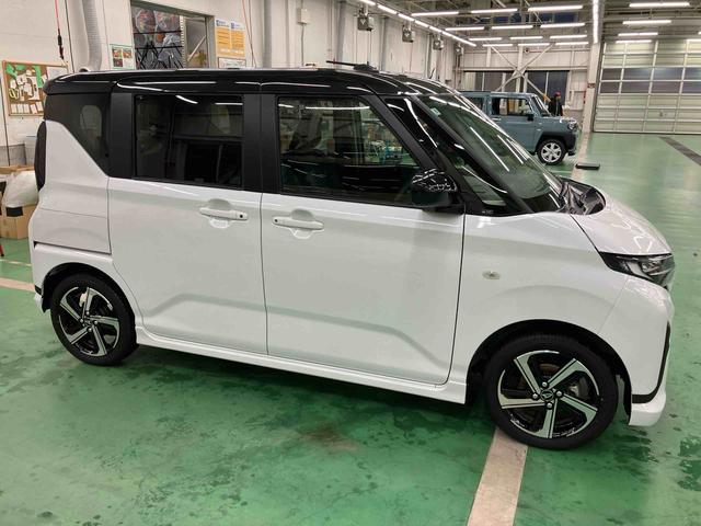 ムーヴＲＳＬＥＤヘッドライト／両側電動スライドドア／アダプティブクルーズコントロール／コーナーセンサー／アイドリングストップ／衝突回避支援システム／横滑り防止装置／電動格納ミラー／電動パーキングブレーキ（千葉県）の中古車