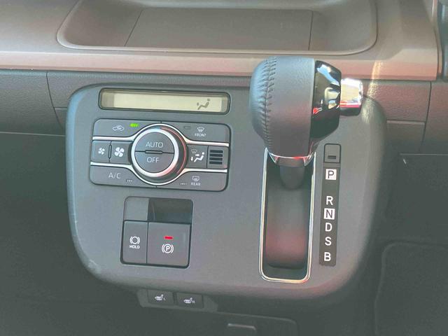 ムーヴキャンバスセオリーＧＬＥＤヘッドライト／両側電動スライドドア／コーナーセンサー／アイドリングストップ／衝突回避支援システム／横滑り防止装置／オートライト／オートエアコン／キーフリー／電動格納ミラー／電動パーキングブレーキ（千葉県）の中古車