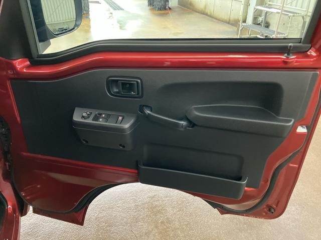 ハイゼットトラックジャンボエクストラ４ＷＤ／オートライト／アダプティブドライビングビーム／衝突回避支援システム／横滑り防止装置／コーナーセンサー／スペアタイヤ／マニュアルエアコン／ガードフレーム／アイドリングストップ／ＬＥＤ大型荷台灯（千葉県）の中古車