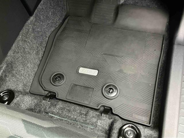 タフトＧ　クロムベンチャーＬＥＤヘッドライト／スカイフィールトップ／プッシュボタンエンジンスターター／アイドリングストップ／オートライト／コーナーセンサー／衝突回避支援システム／オートエアコン／キーフリーシステム（千葉県）の中古車