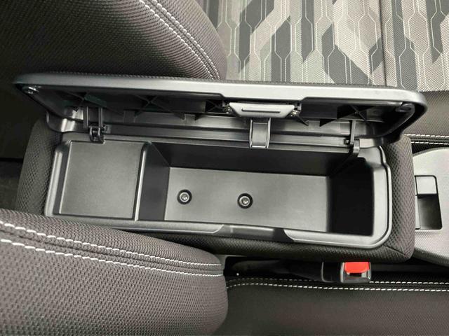 タフトＧ　クロムベンチャーＬＥＤヘッドライト／スカイフィールトップ／プッシュボタンエンジンスターター／アイドリングストップ／オートライト／コーナーセンサー／衝突回避支援システム／オートエアコン／キーフリーシステム（千葉県）の中古車