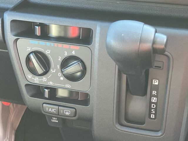 ハイゼットカーゴデラックス衝突被害軽減ブレーキ　コーナーセンサー　オートライト　プライバシーガラス　フロントパワーウィンドウ　オーバーヘッドシェルフ　スピーカー一体型ＡＭ・ＦＭラジオ　キーレスエントリー　アイドリングストップ（千葉県）の中古車