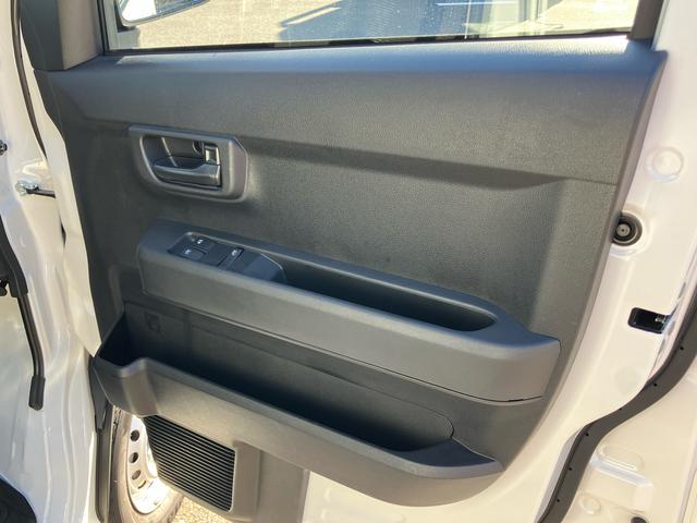 ハイゼットカーゴデラックス衝突被害軽減ブレーキ　コーナーセンサー　オートライト　プライバシーガラス　フロントパワーウィンドウ　オーバーヘッドシェルフ　スピーカー一体型ＡＭ・ＦＭラジオ　キーレスエントリー　アイドリングストップ（千葉県）の中古車