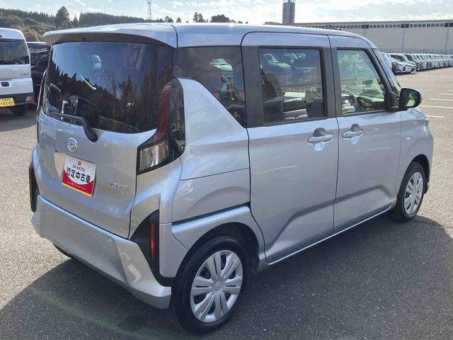 ムーヴＸＬＥＤヘッドライト／片側電動スライドドア／コーナーセンサー／アイドリングストップ／衝突回避支援システム／横滑り防止装置／オートライト／オートエアコン／電動格納ミラー／ブラインドスポットモニター（千葉県）の中古車