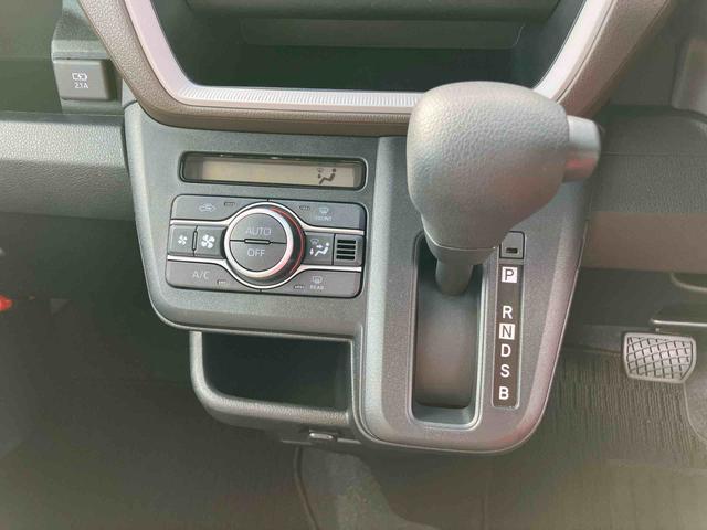 ムーヴＸＬＥＤヘッドライト／片側電動スライドドア／コーナーセンサー／アイドリングストップ／衝突回避支援システム／横滑り防止装置／オートライト／オートエアコン／電動格納ミラー／ブラインドスポットモニター（千葉県）の中古車