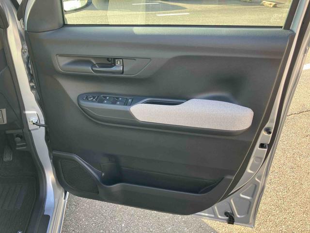 ムーヴＸＬＥＤヘッドライト／片側電動スライドドア／コーナーセンサー／アイドリングストップ／衝突回避支援システム／横滑り防止装置／オートライト／オートエアコン／電動格納ミラー／ブラインドスポットモニター（千葉県）の中古車