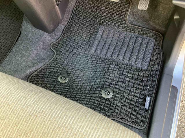 ムーヴＸＬＥＤヘッドライト／片側電動スライドドア／コーナーセンサー／アイドリングストップ／衝突回避支援システム／横滑り防止装置／オートライト／オートエアコン／電動格納ミラー／ブラインドスポットモニター（千葉県）の中古車