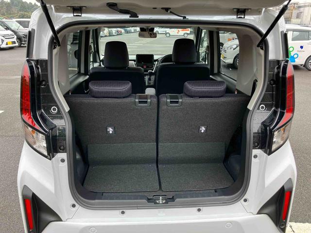 ムーヴＲＳＬＥＤヘッドライト／両側電動スライドドア／アダプティブクルーズコントロール／コーナーセンサー／アイドリングストップ／衝突回避支援システム／横滑り防止装置／電動格納ミラー／電動パーキングブレーキ（千葉県）の中古車