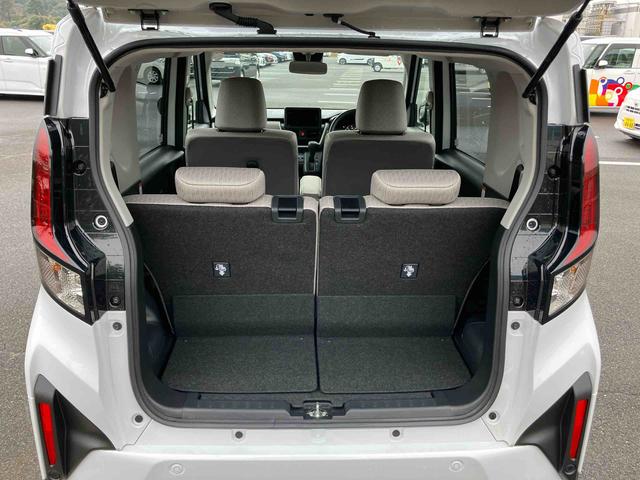 ムーヴＸＬＥＤヘッドライト／片側電動スライドドア／コーナーセンサー／アイドリングストップ／衝突回避支援システム／横滑り防止装置／オートライト／オートエアコン／電動格納ミラー／ブラインドスポットモニター（千葉県）の中古車