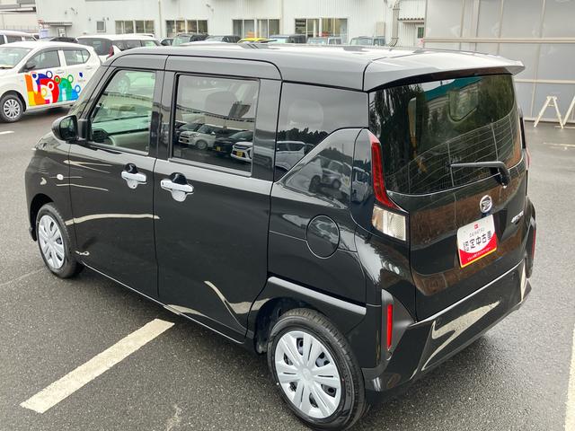 ムーヴＸＬＥＤヘッドライト／片側電動スライドドア／コーナーセンサー／アイドリングストップ／衝突回避支援システム／横滑り防止装置／オートライト／オートエアコン／電動格納ミラー／ブラインドスポットモニター（千葉県）の中古車