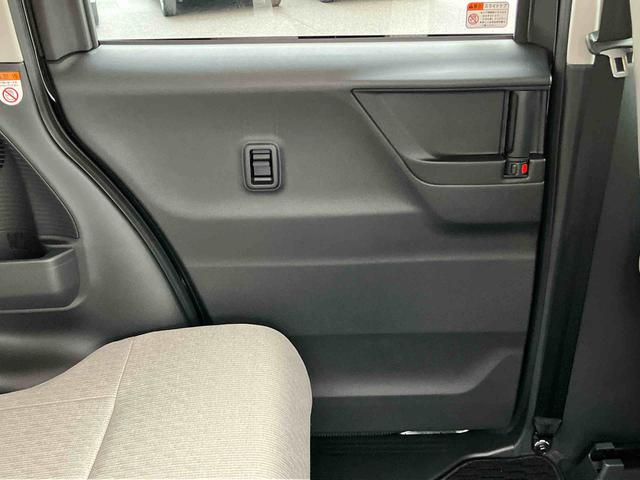 ムーヴＸＬＥＤヘッドライト／片側電動スライドドア／コーナーセンサー／アイドリングストップ／衝突回避支援システム／横滑り防止装置／オートライト／オートエアコン／電動格納ミラー／ブラインドスポットモニター（千葉県）の中古車