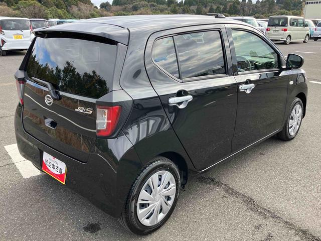 ミライースＸ　ＳＡIIIＬＥＤヘッドライト　電動格納ドアミラー　プライバシーガラス　リヤシートヘッドレスト　オートライト　キーレスエントリー　セキュリティアラーム　横滑り防止装置　コーナーセンサー　衝突被害軽減ブレーキ（千葉県）の中古車