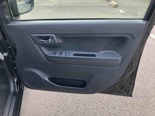 ミライースＸ　ＳＡIIIＬＥＤヘッドライト　電動格納ドアミラー　プライバシーガラス　リヤシートヘッドレスト　オートライト　キーレスエントリー　セキュリティアラーム　横滑り防止装置　コーナーセンサー　衝突被害軽減ブレーキ（千葉県）の中古車