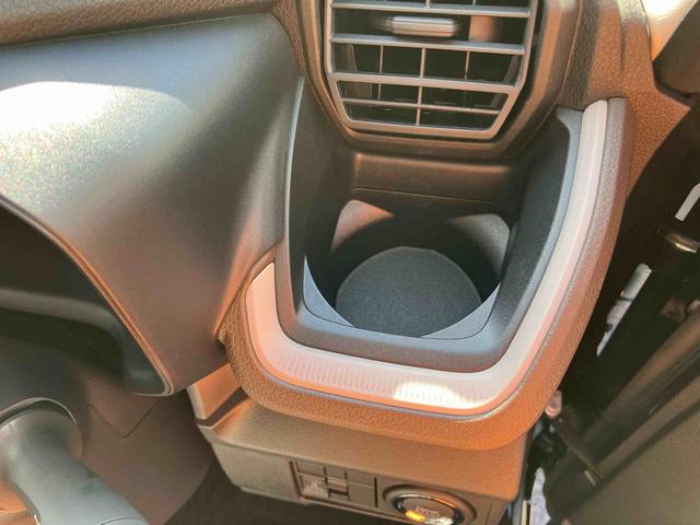 ムーヴＸＵＧＰ／　バックカメラ　片側電動スライドドア　ＬＥＤライト　コーナーセンサー　衝突被害軽減ブレーキ　ステアリングスイッチ（千葉県）の中古車