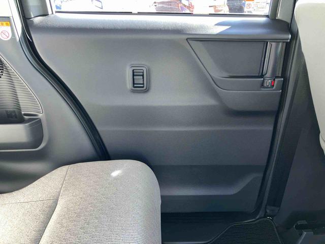 ムーヴＸＵＧＰ／　バックカメラ　片側電動スライドドア　ＬＥＤライト　コーナーセンサー　衝突被害軽減ブレーキ　ステアリングスイッチ（千葉県）の中古車