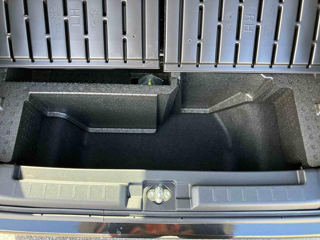 ムーヴＸＵＧＰ／　バックカメラ　片側電動スライドドア　ＬＥＤライト　コーナーセンサー　衝突被害軽減ブレーキ　ステアリングスイッチ（千葉県）の中古車