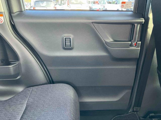 ムーヴＲＳターボエンジン　１５インチアルミ　バックカメラ　両側電動スライドドア　　電動駐車ブレーキ　ＬＥＤライト＆フォグ　コーナーセンサー　衝突被害軽減ブレーキ　ステアリングスイッチ　自動追従クルコン（千葉県）の中古車