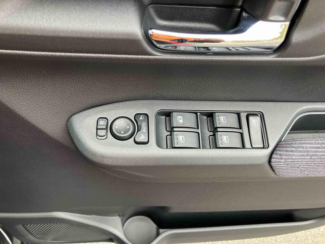 ムーヴＲＳターボエンジン　１５インチアルミ　バックカメラ　両側電動スライドドア　　電動駐車ブレーキ　ＬＥＤライト＆フォグ　コーナーセンサー　衝突被害軽減ブレーキ　ステアリングスイッチ　自動追従クルコン（千葉県）の中古車