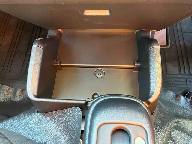 ハイゼットトラックジャンボエクストラＣＶＴ　電子制御式４ＷＤ　副変速機　スーパーデフロック　ＬＥＤヘッド＆フォグランプ　ＬＥＤ荷台灯　プッシュボタンスタート　電格ドアミラー　オーバーヘッドシェルフ　コーナーセンサー　衝突被害軽減ブレーキ（千葉県）の中古車