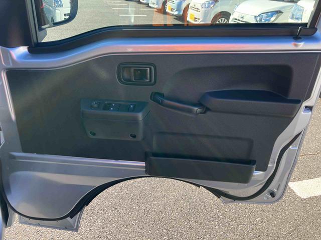 ハイゼットトラックジャンボエクストラＣＶＴ　電子制御式４ＷＤ　副変速機　スーパーデフロック　ＬＥＤヘッド＆フォグランプ　ＬＥＤ荷台灯　プッシュボタンスタート　電格ドアミラー　オーバーヘッドシェルフ　コーナーセンサー　衝突被害軽減ブレーキ（千葉県）の中古車