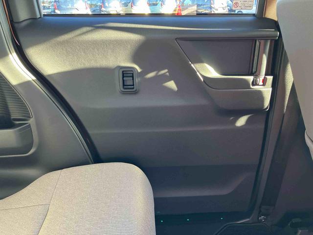 ムーヴＸバックカメラ　片側電動スライドドア　ＬＥＤライト　コーナーセンサー　衝突被害軽減ブレーキ　ステアリングスイッチ（千葉県）の中古車