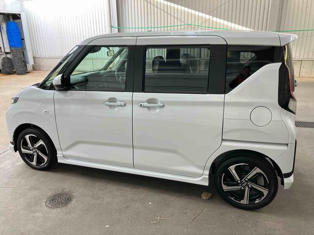 ムーヴＲＳターボエンジン　１５インチアルミ　バックカメラ　両側電動スライドドア　　電動駐車ブレーキ　ＬＥＤライト＆フォグ　コーナーセンサー　衝突被害軽減ブレーキ　ステアリングスイッチ　自動追従クルコン（千葉県）の中古車