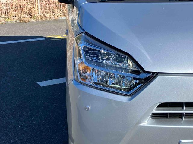 ミライースX SAIIILEDヘッドライト 電動格納ドアミラー プライバシーガラス リヤシートヘッドレスト オートライト キーレスエントリー セキュリティアラーム 横滑り防止装置 コーナーセンサー 衝突被害軽減ブレーキ(千葉県)の中古車