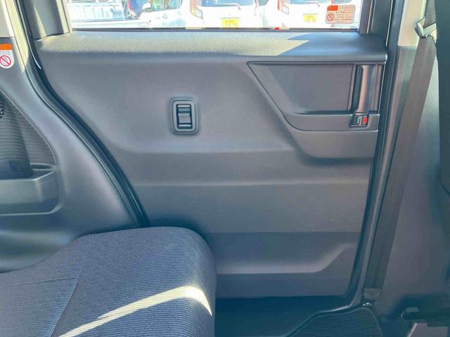 ムーヴＲＳターボエンジン　１５インチアルミ　バックカメラ　両側電動スライドドア　　電動駐車ブレーキ　ＬＥＤライト＆フォグ　コーナーセンサー　衝突被害軽減ブレーキ　ステアリングスイッチ　自動追従クルコン（千葉県）の中古車