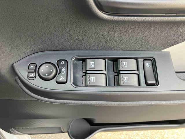 タントLバックカメラ 電動パーキングブレーキ LEDヘッドライト オートライト オートエアコン 上下2段調節式デッキボード コーナーセンサー 衝突被害軽減ブレーキ(千葉県)の中古車