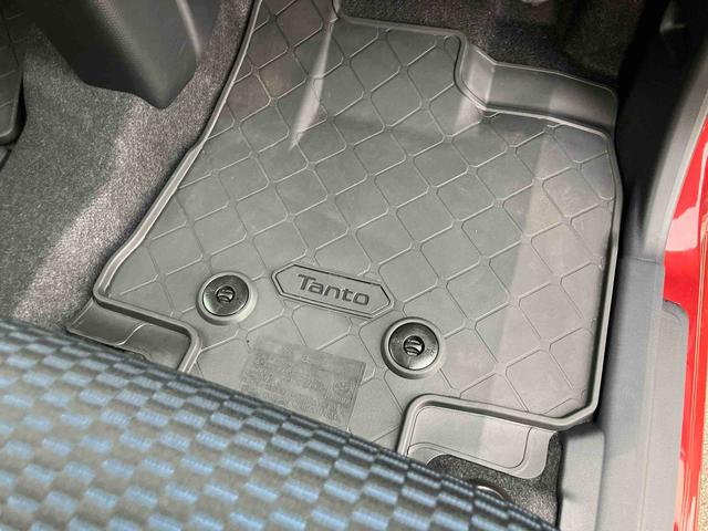タントカスタムＲＳターボエンジン　１５インチアルミ　バックカメラ　両側電動スライドドア　シートヒーター　電動駐車ブレーキ　ＬＥＤライト＆フォグ　上下２段調節式デッキボード　コーナーセンサー　衝突被害軽減ブレーキ（千葉県）の中古車