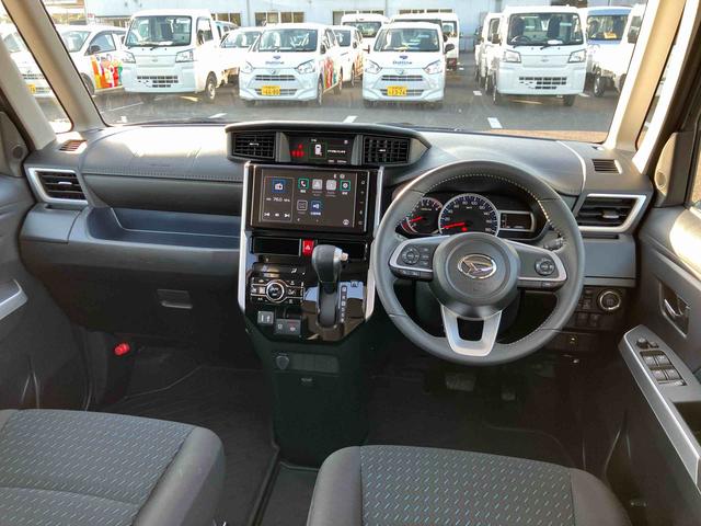 トールカスタムＧＬＥＤヘッドライト＆フォグランプ　アダプティブクルコン　１４インチアルミホイール　両側電動スライドドア　電動パーキングブレーキ　プッシュボタンスターター　コーナーセンサー　衝突被害軽減ブレーキ（千葉県）の中古車