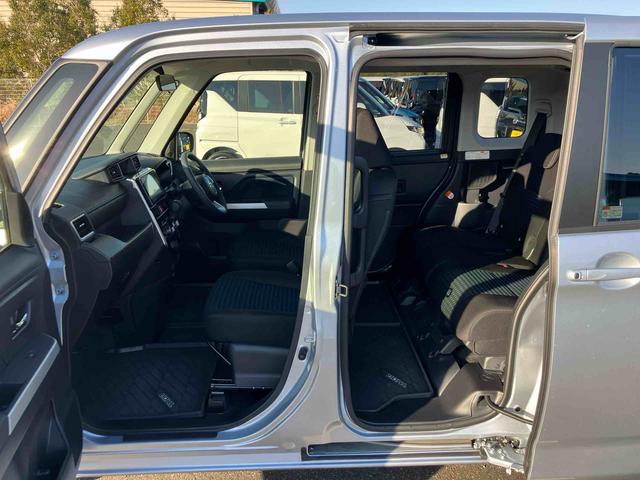 トールカスタムＧＬＥＤヘッドライト＆フォグランプ　アダプティブクルコン　１４インチアルミホイール　両側電動スライドドア　電動パーキングブレーキ　プッシュボタンスターター　コーナーセンサー　衝突被害軽減ブレーキ（千葉県）の中古車