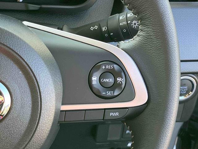 トールカスタムＧＬＥＤヘッドライト＆フォグランプ　アダプティブクルコン　１４インチアルミホイール　両側電動スライドドア　電動パーキングブレーキ　プッシュボタンスターター　コーナーセンサー　衝突被害軽減ブレーキ（千葉県）の中古車