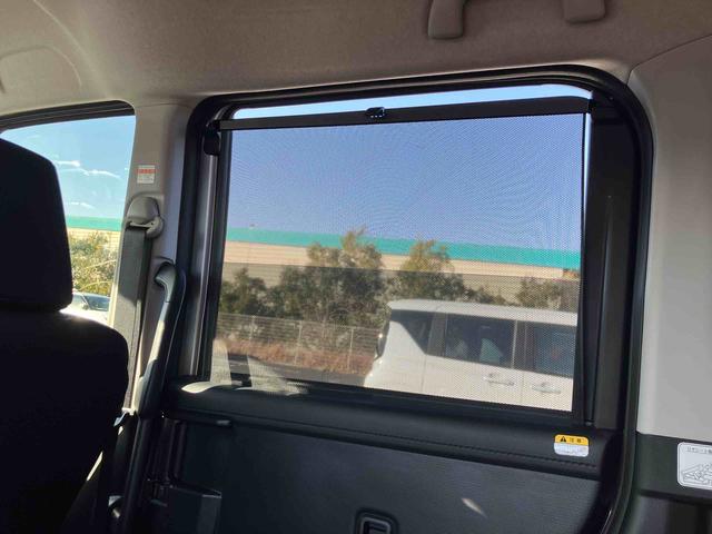 トールカスタムＧＬＥＤヘッドライト＆フォグランプ　アダプティブクルコン　１４インチアルミホイール　両側電動スライドドア　電動パーキングブレーキ　プッシュボタンスターター　コーナーセンサー　衝突被害軽減ブレーキ（千葉県）の中古車