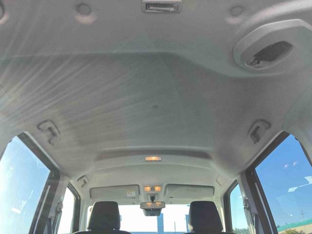 トールカスタムＧＬＥＤヘッドライト＆フォグランプ　アダプティブクルコン　１４インチアルミホイール　両側電動スライドドア　電動パーキングブレーキ　プッシュボタンスターター　コーナーセンサー　衝突被害軽減ブレーキ（千葉県）の中古車