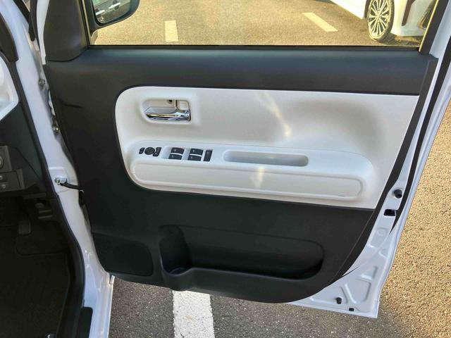 ムーヴキャンバスストライプスＧ両側電動スライドドア　ＬＥＤヘッドライト＆フォグランプ　シートヒーター　保温カップホルダー　電動駐車ブレーキ　バックカメラ　ステアリングスイッチ　コーナーセンサー　衝突被害軽減ブレーキ（千葉県）の中古車