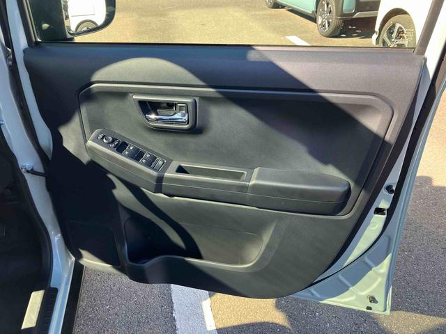 タフトＧガラスルーフ　ルーフレール　１５インチアルミホイール　ＬＥＤヘッドライト＆フォグランプ　バックカメラ　シートヒーター　電動パーキングブレーキ　自動追従クルコン　コーナーセンサー　衝突被害軽減ブレーキ（千葉県）の中古車