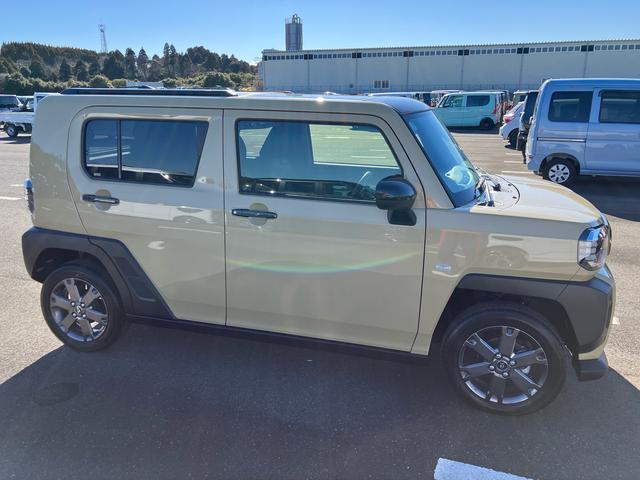 タフトＧターボ　クロムベンチャー前後専用ガーニッシュ　ガラスルーフ　ルーフレール　１５インチアルミ　ＬＥＤヘッドライト＆フォグランプ　バックカメラ　シートヒーター　電動駐車ブレーキ　自動追従クルコン　衝突被害軽減ブレーキ（千葉県）の中古車