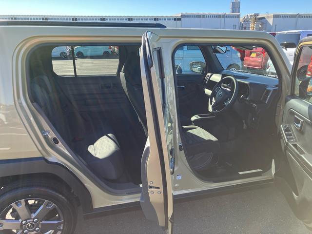 タフトＧターボ　クロムベンチャー前後専用ガーニッシュ　ガラスルーフ　ルーフレール　１５インチアルミ　ＬＥＤヘッドライト＆フォグランプ　バックカメラ　シートヒーター　電動駐車ブレーキ　自動追従クルコン　衝突被害軽減ブレーキ（千葉県）の中古車