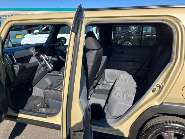 タフトＧターボ　クロムベンチャー前後専用ガーニッシュ　ガラスルーフ　ルーフレール　１５インチアルミ　ＬＥＤヘッドライト＆フォグランプ　バックカメラ　シートヒーター　電動駐車ブレーキ　自動追従クルコン　衝突被害軽減ブレーキ（千葉県）の中古車