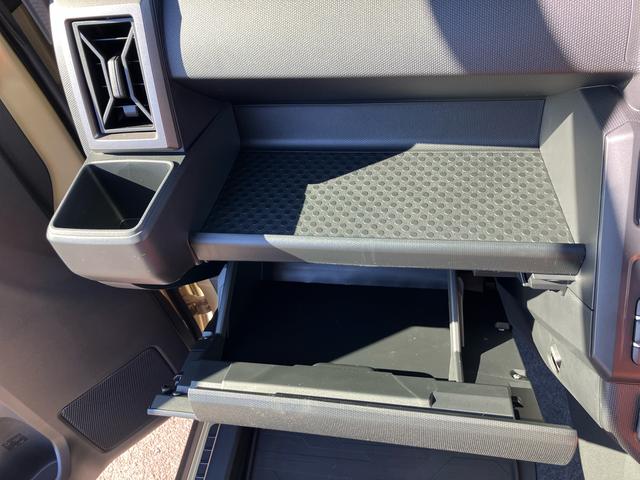 タフトＧターボ　クロムベンチャー前後専用ガーニッシュ　ガラスルーフ　ルーフレール　１５インチアルミ　ＬＥＤヘッドライト＆フォグランプ　バックカメラ　シートヒーター　電動駐車ブレーキ　自動追従クルコン　衝突被害軽減ブレーキ（千葉県）の中古車