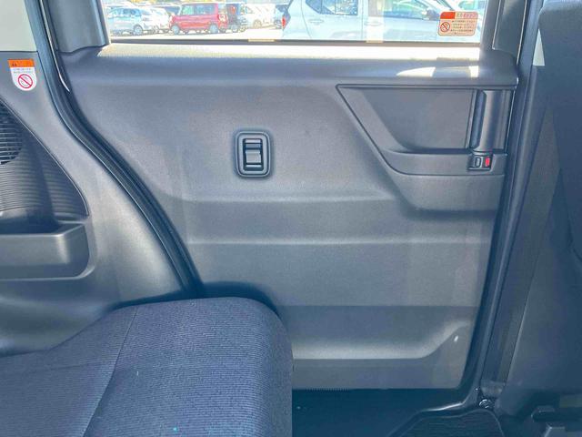 ムーヴＲＳターボエンジン　１５インチアルミ　バックカメラ　両側電動スライドドア　　電動駐車ブレーキ　ＬＥＤライト＆フォグ　コーナーセンサー　衝突被害軽減ブレーキ　ステアリングスイッチ　自動追従クルコン（千葉県）の中古車