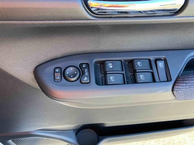 ムーヴＲＳ１５インチアルミ　バックカメラ　両側電動スライドドア　　電動駐車ブレーキ　ＬＥＤライト＆フォグ　コーナーセンサー　衝突被害軽減ブレーキ　ステアリングスイッチ　自動追従クルコン（千葉県）の中古車