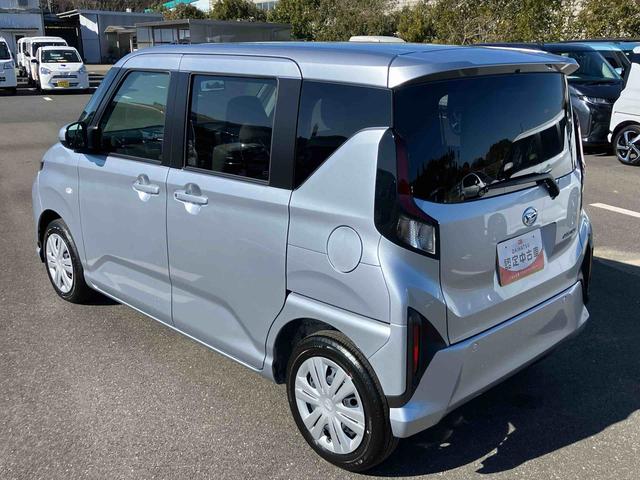 ムーヴＸバックカメラ／ステアリングスイッチ　左側電動スライドドア　ＬＥＤヘッドライト　スマートキー　オートエアコン　オート格納ドアミラー　オートライト／ハイビーム　コーナーセンサー　衝突被害軽減ブレーキ（千葉県）の中古車