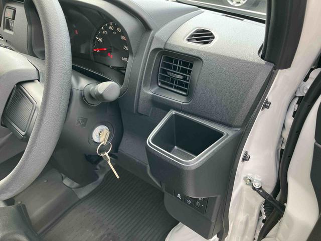 ハイゼットカーゴスペシャル衝突被害軽減ブレーキ 横滑り防止装置 コーナーセンサー パワーウィンド オートライト ハロゲンヘッドランプ アイドリングストップ サイドレバー式パーキングブレーキ 両側スライドドア マニュアルエアコン(千葉県)の中古車