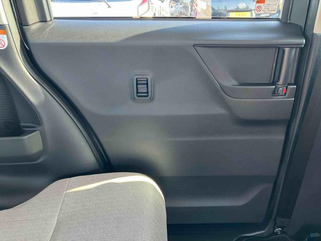 ムーヴＸバックカメラ／ステアリングスイッチ　左側電動スライドドア　ＬＥＤヘッドライト　スマートキー　オートエアコン　オート格納ドアミラー　オートライト／ハイビーム　コーナーセンサー　衝突被害軽減ブレーキ（千葉県）の中古車