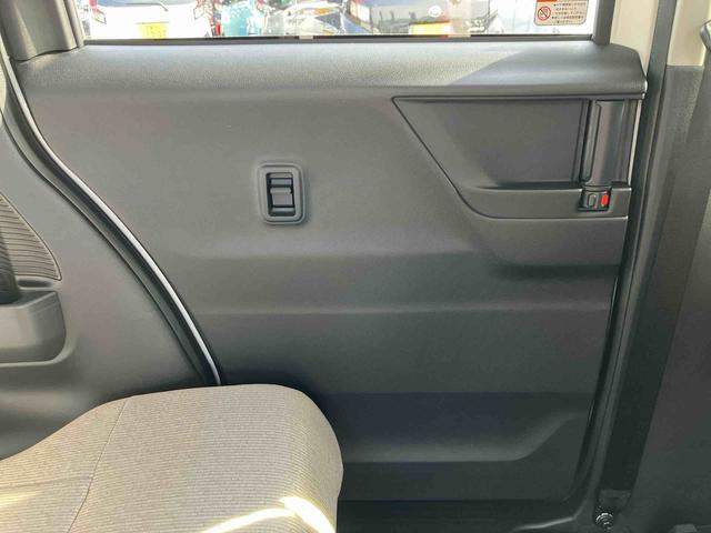 ムーヴＸバックカメラ／ステアリングスイッチ　左側電動スライドドア　ＬＥＤヘッドライト　スマートキー　オートエアコン　オート格納ドアミラー　オートライト／ハイビーム　コーナーセンサー　衝突被害軽減ブレーキ（千葉県）の中古車