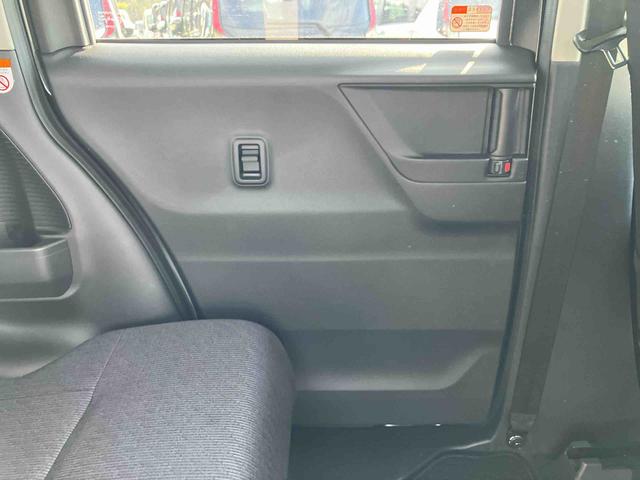 ムーヴＲＳターボエンジン　１５インチアルミ　バックカメラ　両側電動スライドドア　　電動駐車ブレーキ　ＬＥＤライト＆フォグ　コーナーセンサー　衝突被害軽減ブレーキ　ステアリングスイッチ　自動追従クルコン（千葉県）の中古車